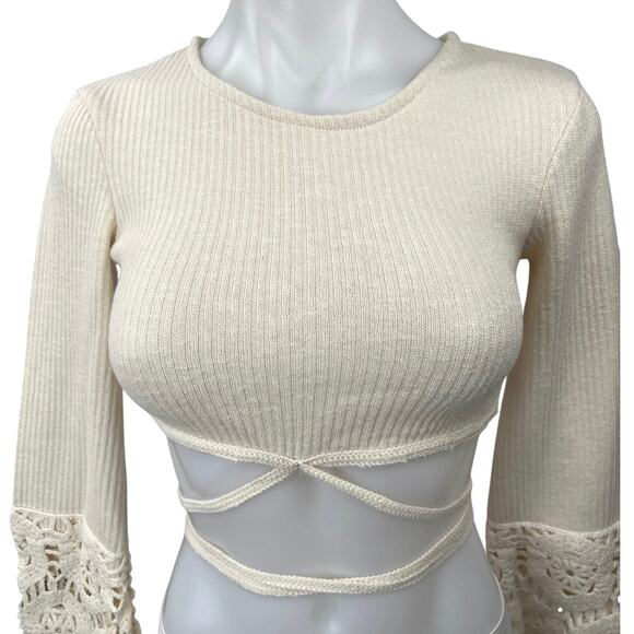 Zara Women's Cream Ecru Crochet Knit Boho Long Sleeve Cut Out Crop Top Size S - Picture 5 of 12